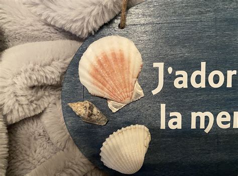 j'adore la mer meaning.